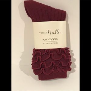NWT! Simply Noelle maroon crew socks